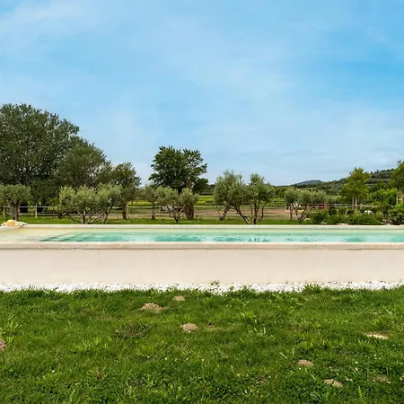 Le Cabanon De *